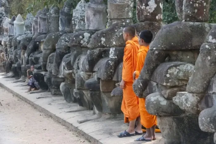 Framed Print : Asia, Siam Reap, Cambodia, Budhist monks at Angkor Wat Framed Print : Asia, Siam Reap, Cambodia, Budhist monks at Angkor Wat