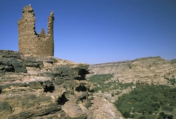 Asia, Yemen, Wadi Dhar. Watchtower ruins