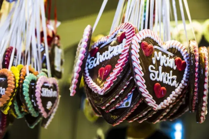 Framed Print : Augsburg, Germany. German Beer Festival frosted, hanging, gingerbread love hearts