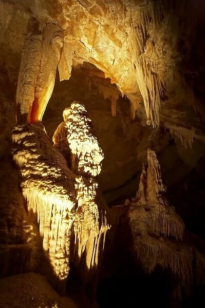 Australia, New South Wales, Jenolan Caves, Blue Mountains, Stalagmites
