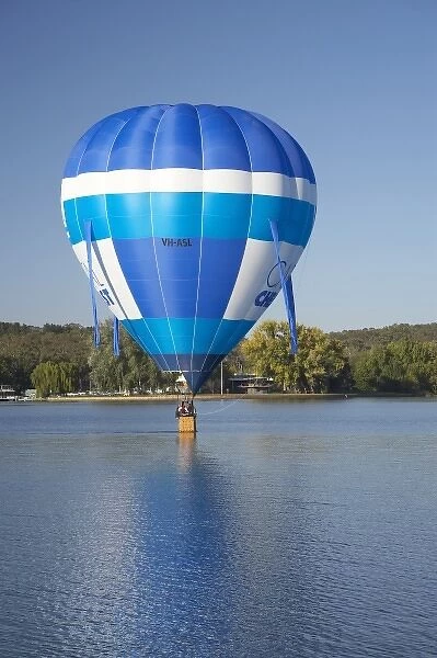 Australia, ACT, Canberra, Hot-Air Balloon, Touching Down on Lake Burley Griffin
