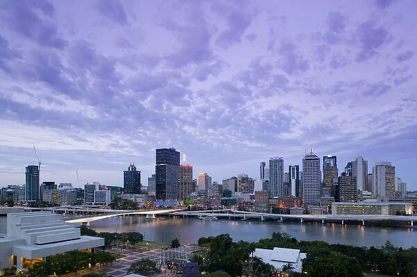 AUSTRALIA, Queensland, Brisbane. City Skyline from Southbank  /  Evening