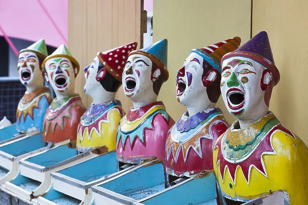 Australia, South Australia, Adelaide, Rundle Park, clown heads at water gun arcade