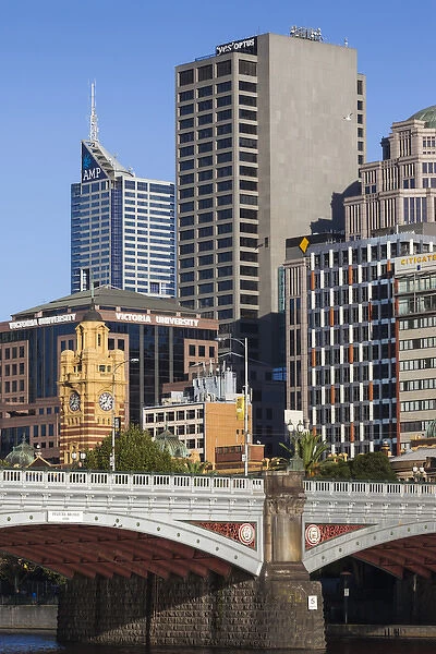 Australia, Victoria, VIC, Melbourne, skyline along Yarra River and Princess Bridge