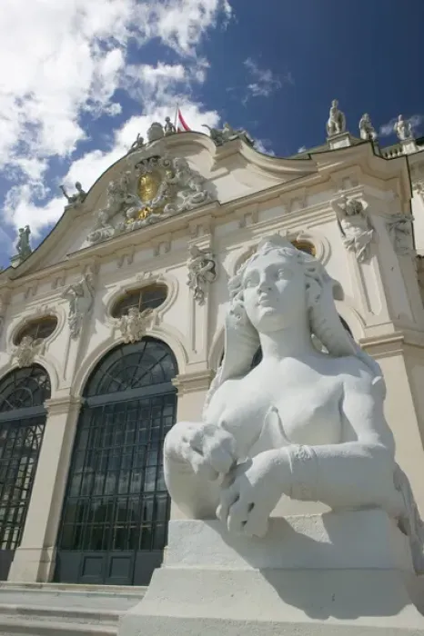 Framed Print : AUSTRIA-Vienna : Oberes Belvedere Palace / Statue Framed Print : AUSTRIA-Vienna : Oberes Belvedere Palace / Statue