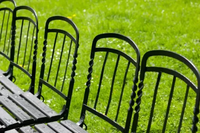 Framed Print : AUSTRIA, Vienna: Park Benches  /  Burggarten  /  Palace Gardens