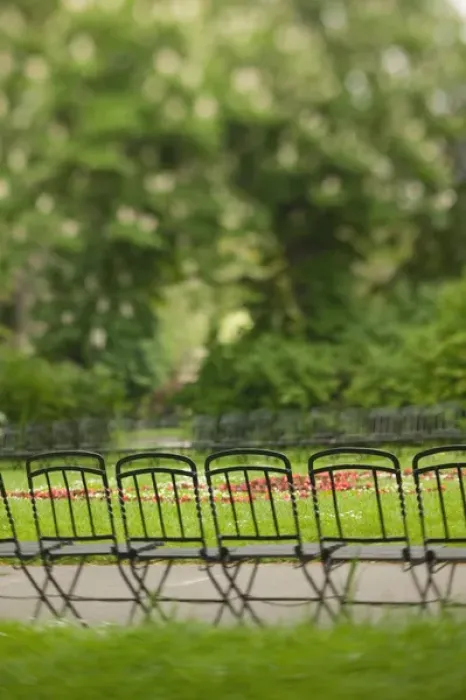 Framed Print : AUSTRIA-Vienna : Park Benches / Defocussed Burggarten / Palace Gardens Framed Print : AUSTRIA-Vienna : Park Benches / Defocussed Burggarten / Palace Gardens