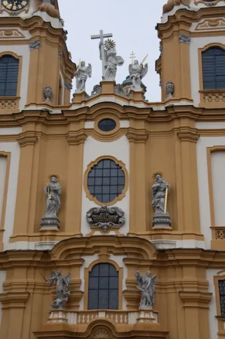 Framed Print : Austria, Wachau Valley, Melk. 900 year old baroque Melk Abbey (aka Benediktinerstift) Framed Print : Austria, Wachau Valley, Melk. 900 year old baroque Melk Abbey (aka Benediktinerstift)