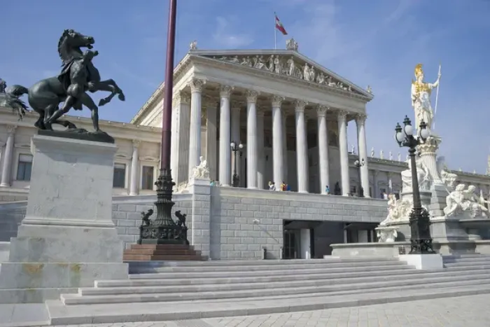 Framed Print : The Austrian Parliament, Vienna, Austria Framed Print : The Austrian Parliament, Vienna, Austria