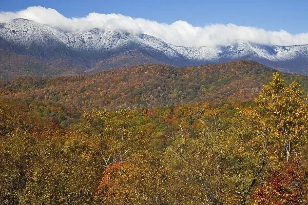 Autumn snowfall on the Black Mountains from the Blue Ridge Parkway near Marion, North