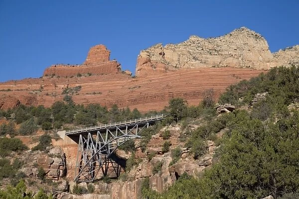 AZ, Arizona, Sedona, Red Rock Country, Midgely Bridge on highway 89A, spans Wilson Canyon