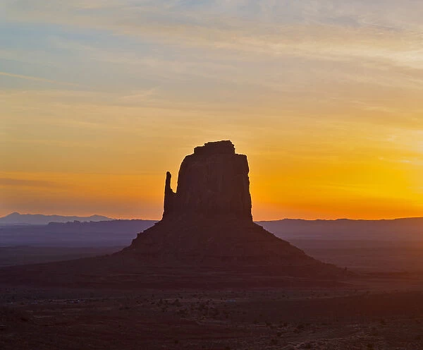 AZ, Monument Valley, East Mitten Butte, sunrise