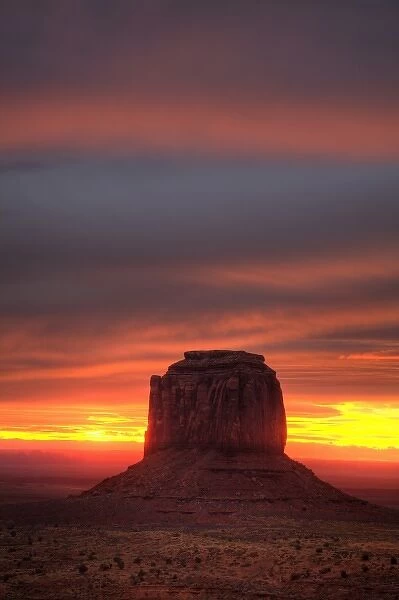 AZ, Monument Valley, Merrick Butte, at sunrise