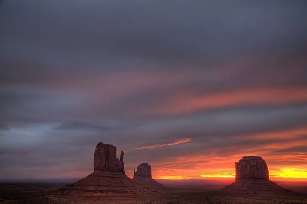 AZ, Monument Valley, The Mittens and Merrick Butte, at sunrise