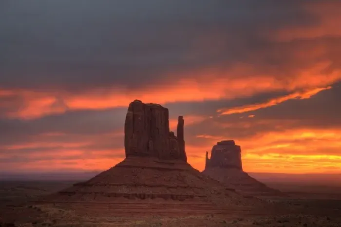 Framed Print : AZ, Monument Valley, The Mittens, at sunrise. (Not avaliable for 2014 calendars) Framed Print : AZ, Monument Valley, The Mittens, at sunrise. (Not avaliable for 2014 calendars)