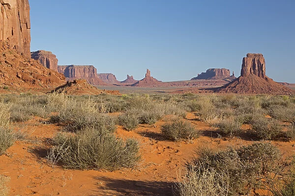 AZ, Monument Valley, view from Valley Drive
