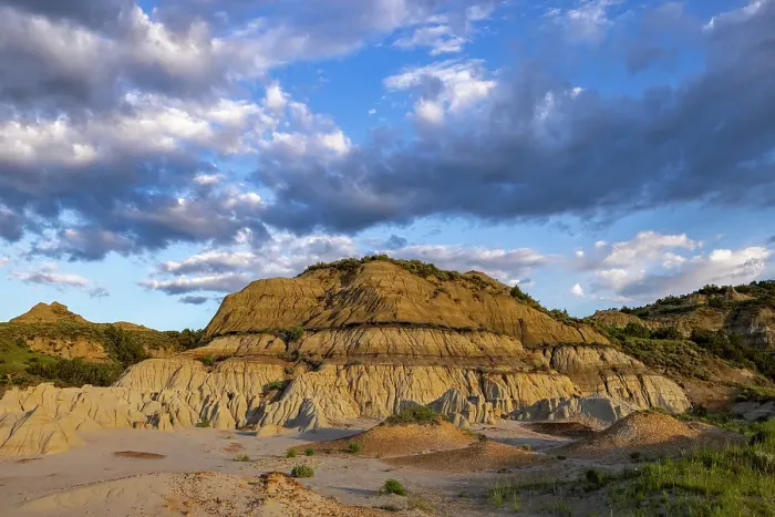 Framed Print : Badlands formations in Theodore Roosevelt National Park, North Dakota, USA. (Editorial Use Only) Framed Print : Badlands formations in Theodore Roosevelt National Park, North Dakota, USA. (Editorial Use Only)