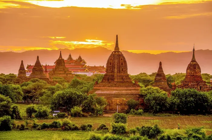 Framed Print : Bagan, Myanmar, Aia. Landscape view of Buddhist temples at sunset