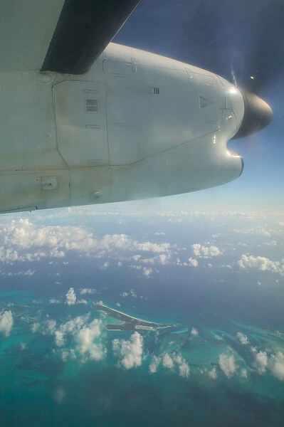 BAHAMAS- Atlantic Ocean & Crooked Islands seen from Inter-Island Airliner