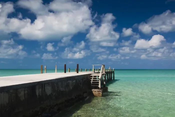 Framed Print : Bahamas, Eleuthera Island, Tarpum Bay, town pier Framed Print : Bahamas, Eleuthera Island, Tarpum Bay, town pier