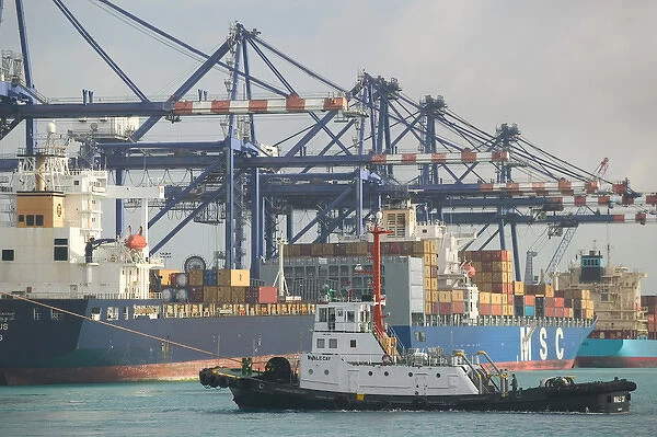 BAHAMAS-Grand Bahama Island-Freeport: Port of Freeport: Container Cargo Port