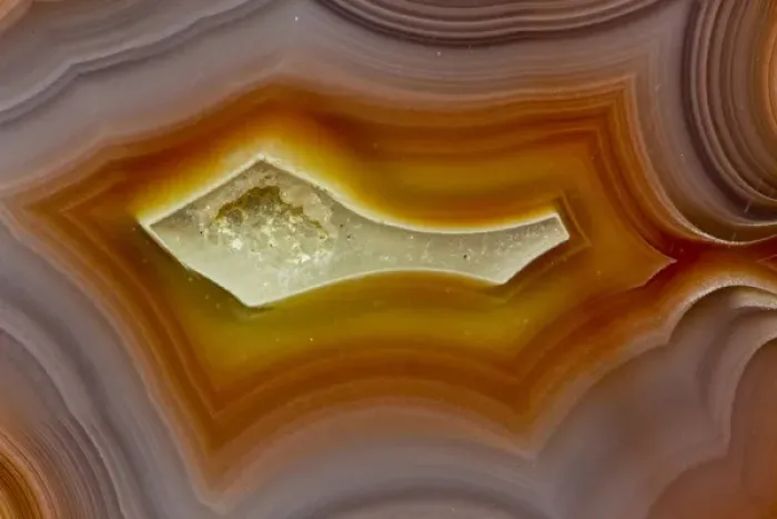 Framed Print : Banded Agate, Quartzsite, AZ Framed Print : Banded Agate, Quartzsite, AZ