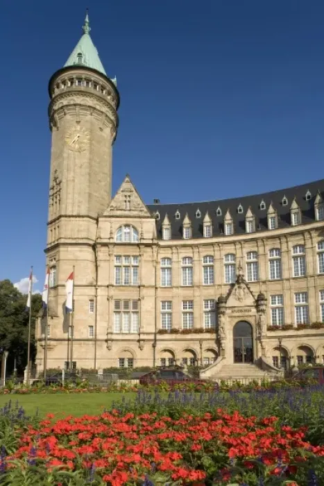 Framed Print : Banque et Caisse D Epaargne de L Etat Luxembourg, Luxemboutge Framed Print : Banque et Caisse D Epaargne de L Etat Luxembourg, Luxemboutge