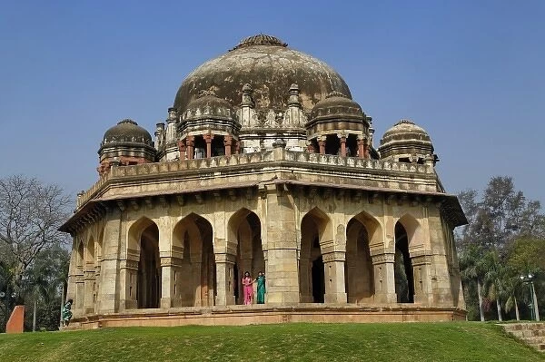 Bara Gumbad Mosque, Lodhi Gardens, Delhi, India