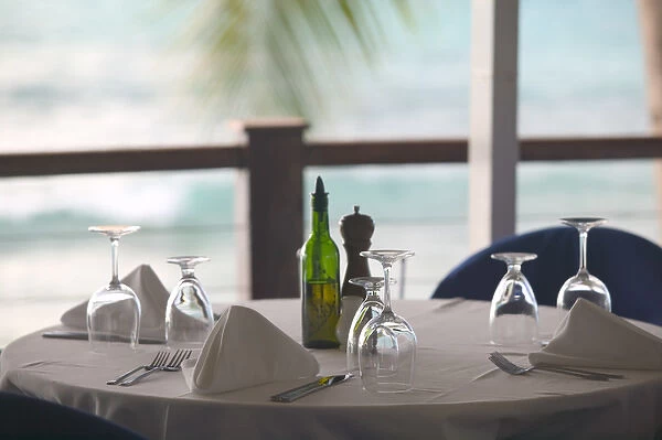 BARBADOS-West Coast-Mount Standfast: Table Setting  /  Lone Star Hotel & Restaurant