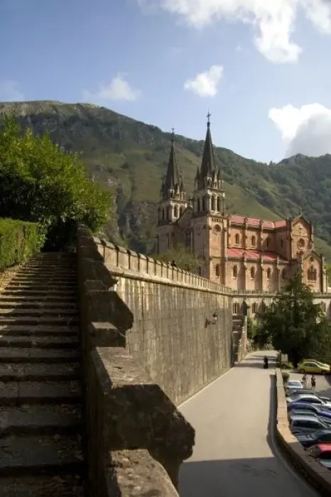 Framed Print : Basilica de Covadonga, northwestern Spain