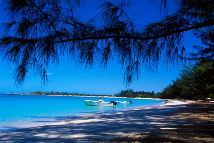 Framed Print : Beach view, Fernandez Bay, Cat Island, Bahamas