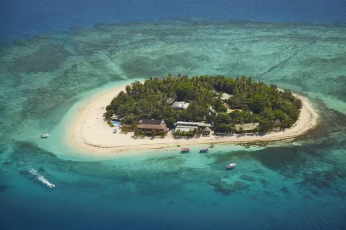 Framed Print : Beachcomber Island Resort, Mamanuca Islands, Fiji, South Pacific - aerial Framed Print : Beachcomber Island Resort, Mamanuca Islands, Fiji, South Pacific - aerial
