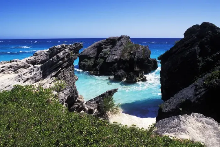 Framed Print : Beautiful beach at Jobsons Cove in Bermuda