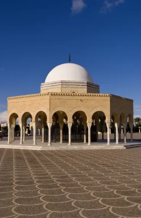 Framed Print : Beautiful famous Bourguiba Mausoleum grounds in Sousse area Monastir, Tunisia Framed Print : Beautiful famous Bourguiba Mausoleum grounds in Sousse area Monastir, Tunisia