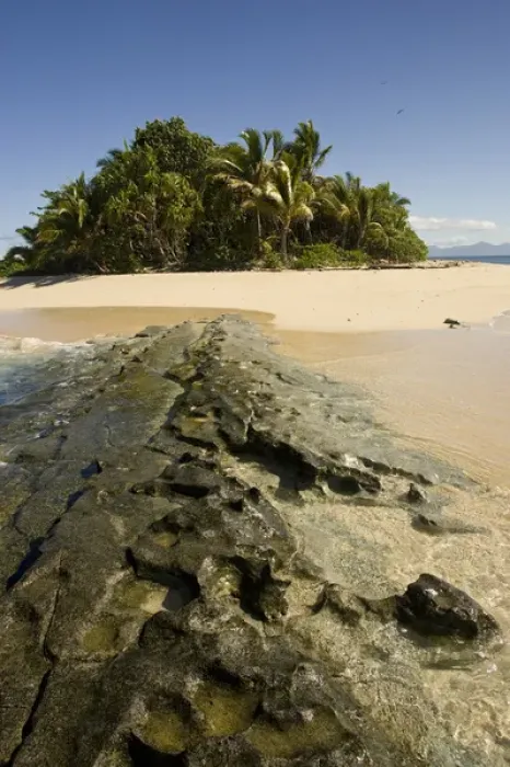 Framed Print : Beautiful tropical island (Storm Island) near Beqa Lagoon, Beqa Island, Fiji