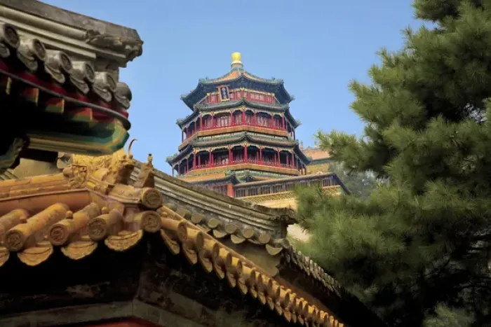 Framed Print : Beijing, China, The Pavilion of Buddhist Fragrance, at the Summer Palace