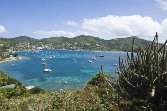 Framed Print : Bequia, St. Vincent and the Grenadines. Port Elizabeth
