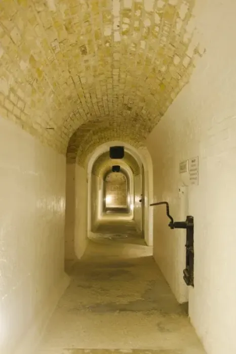 Framed Print : Bermuda. Exhibits inside Fort St. Catherine