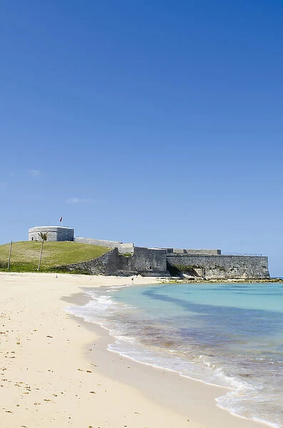Bermuda. Gates Bay (Saint Catherines Beach) with Fort St. Catherine in