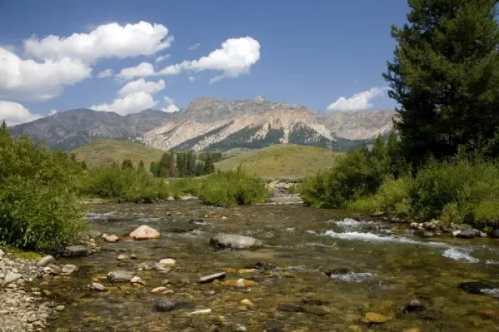 Framed Print : The Big Wood River and the Pioneer Mountains near Sun Valley, Idaho, USA Framed Print : The Big Wood River and the Pioneer Mountains near Sun Valley, Idaho, USA