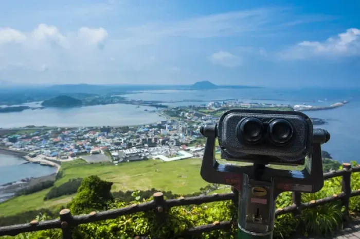 Framed Print : Binoculars on top of the Ilchulbong tuff cone, Sunrise Peak, Unesco world heritage Framed Print : Binoculars on top of the Ilchulbong tuff cone, Sunrise Peak, Unesco world heritage