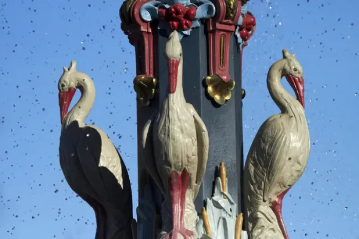 Framed Print : Bird sculptures on Peacock Fountain, Botanic Gardens, Christchurch, Canterbury, South Island