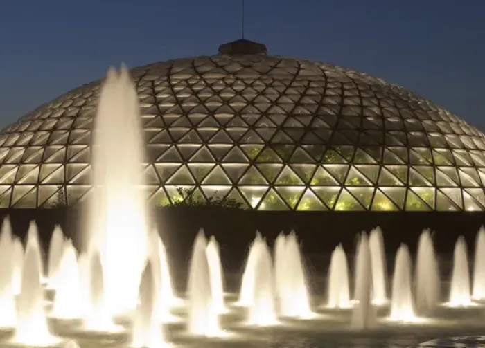 Framed Print : Bloedel conservatory, Queen Elizabeth Park, Vancouver, British Columbia, Canada