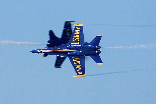 Blue Angels perform knife-edge pass during 2006 Fleet Week airshow in San Francisco