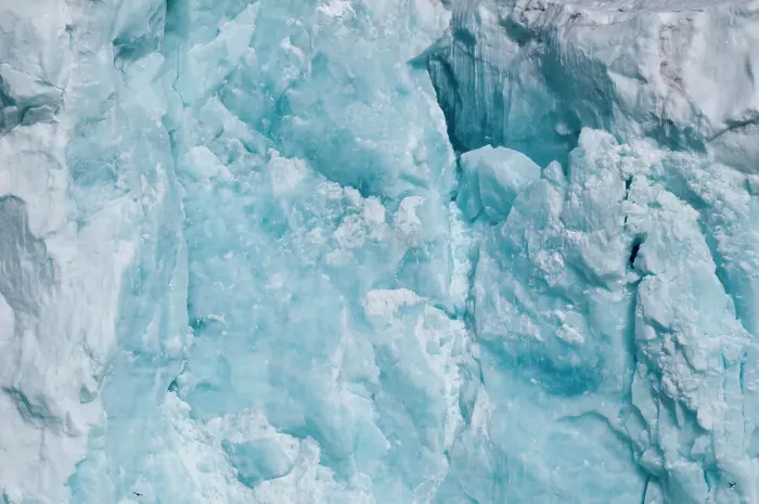 Framed Print : Blue ice in a wall of Lilliehook Glacier. Lilliehookfjorden, Spitsbergen Island, Svalbard, Norway Framed Print : Blue ice in a wall of Lilliehook Glacier. Lilliehookfjorden, Spitsbergen Island, Svalbard, Norway
