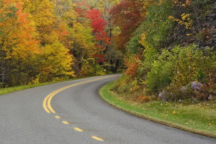Framed Print : Blue Ridge Parkway winding through autumn colors, Pisgah National Forest, North Carolina Framed Print : Blue Ridge Parkway winding through autumn colors, Pisgah National Forest, North Carolina