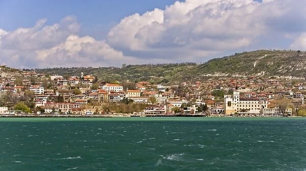 A boat ride along the coastline in the black sea to Varna