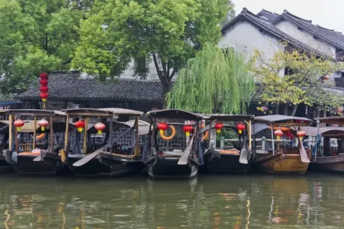 Framed Print : Boats and old residence along the Grand Canal, Xitang, Zhejiang, China