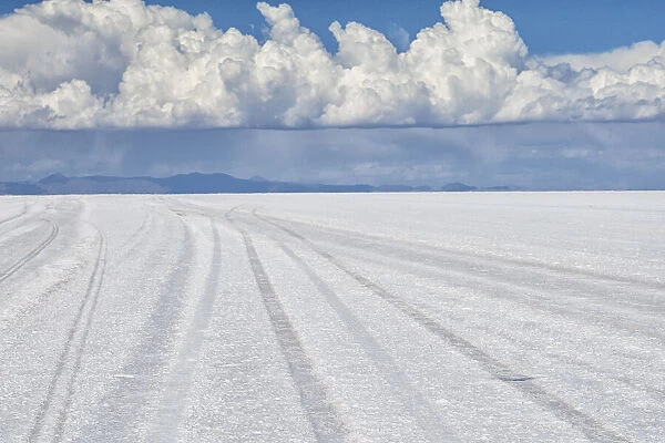 Bolivia, Uyuni, Salar de Uyuni. The salt flats extend for miles
