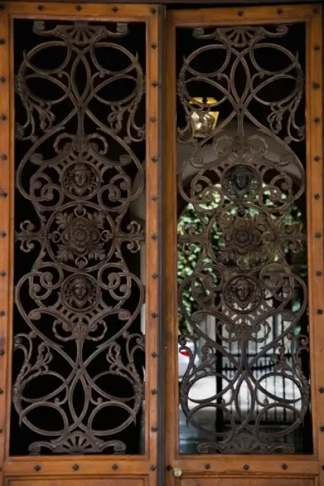 Framed Print : Bologna, Emilia-Romagna, Italy - A gage can be seen behind double wooden doors with